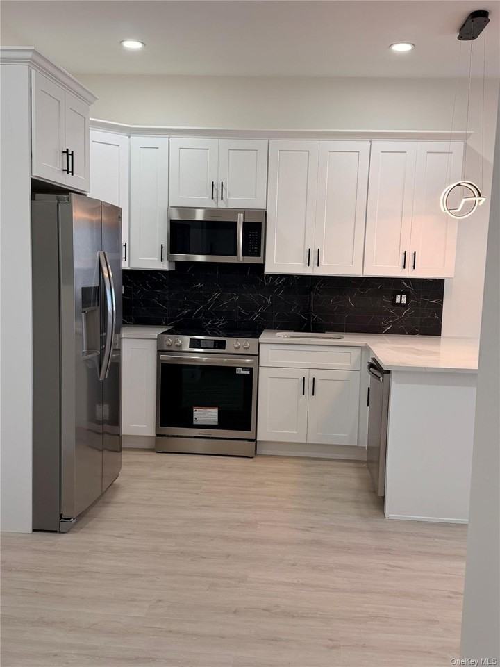 3255 Lawson Blvd Unit 202 #202 - Photo 2 of 4