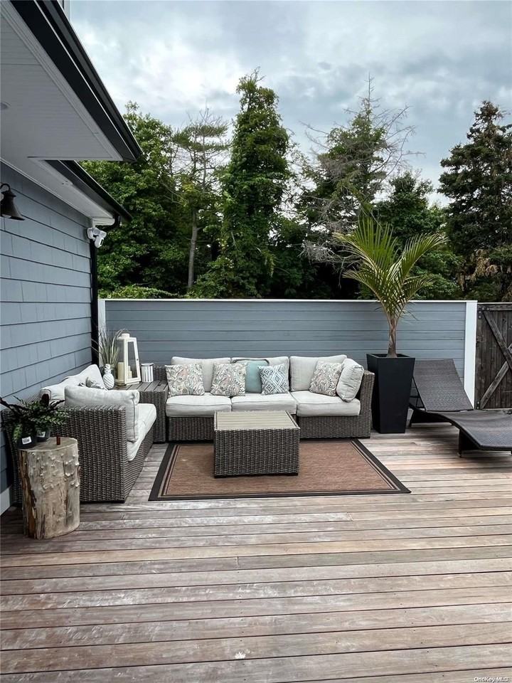 265 Cottage Walk - Photo 4 of 36