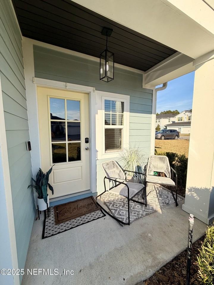 293 Pine Bluff Drive - Photo 3 of 35