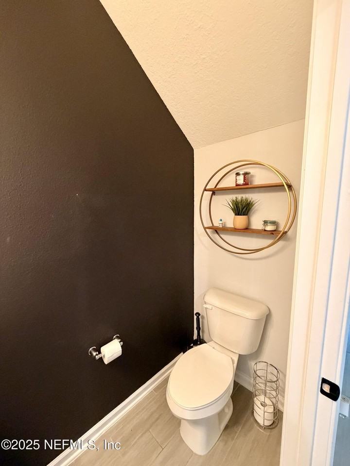 293 Pine Bluff Drive - Photo 7 of 35