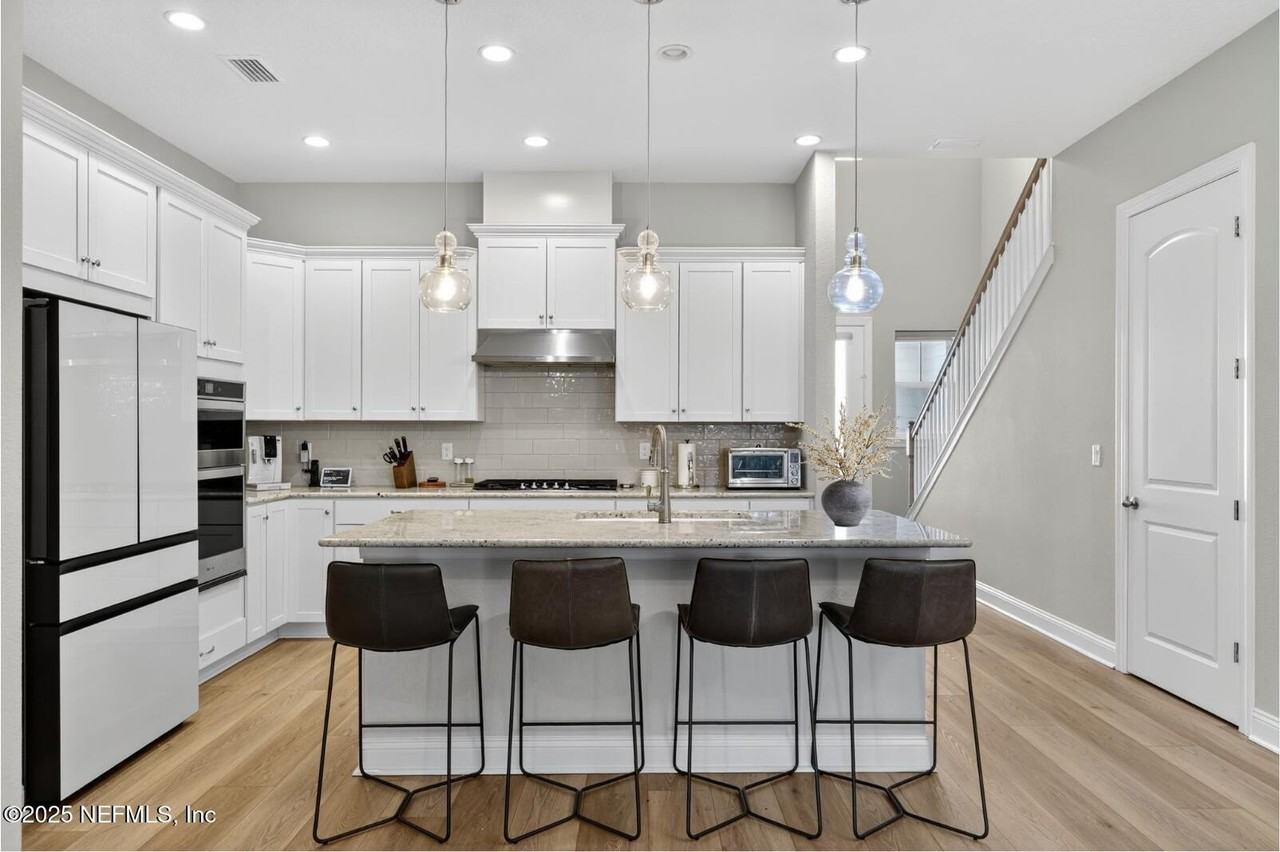 179 Liberty Bell Rd - Photo 4 of 31