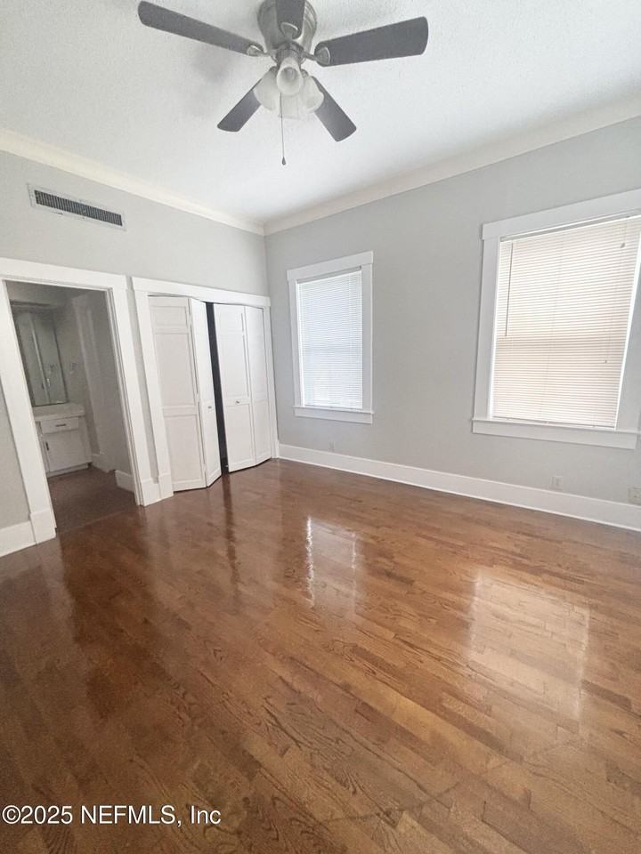 2130 San Marco Blvd Unit A8 #A8 - Photo 7 of 10