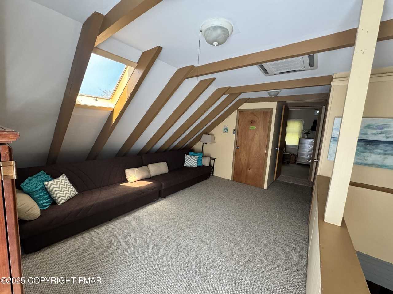 2156 White Oak Dr Unit 1 #1 - Photo 3 of 10