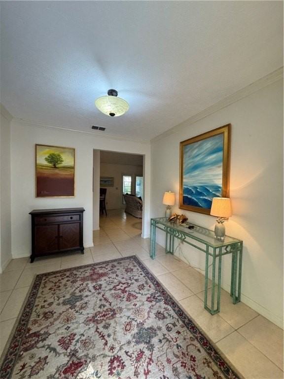 1946 Surfside Ter - Photo 4 of 36