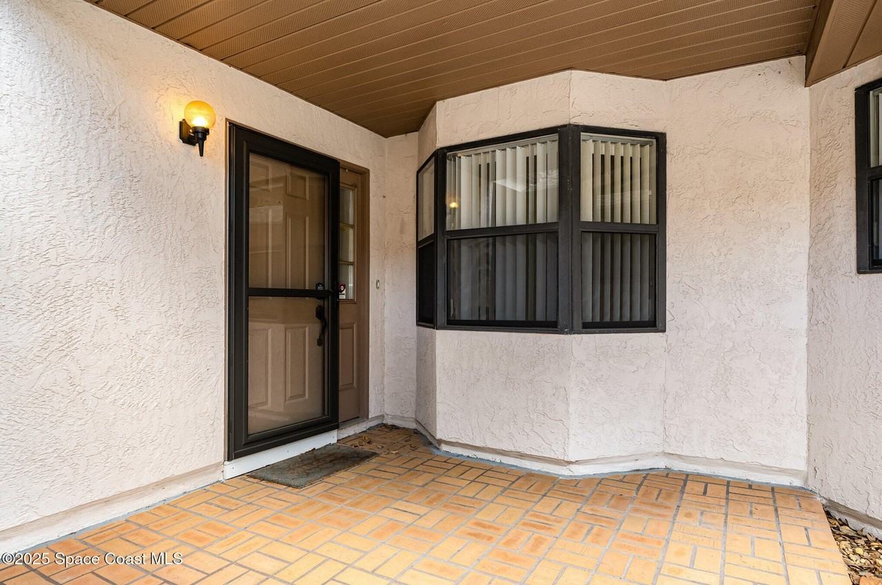 3549 Muirfield Court #C - Photo 3 of 25