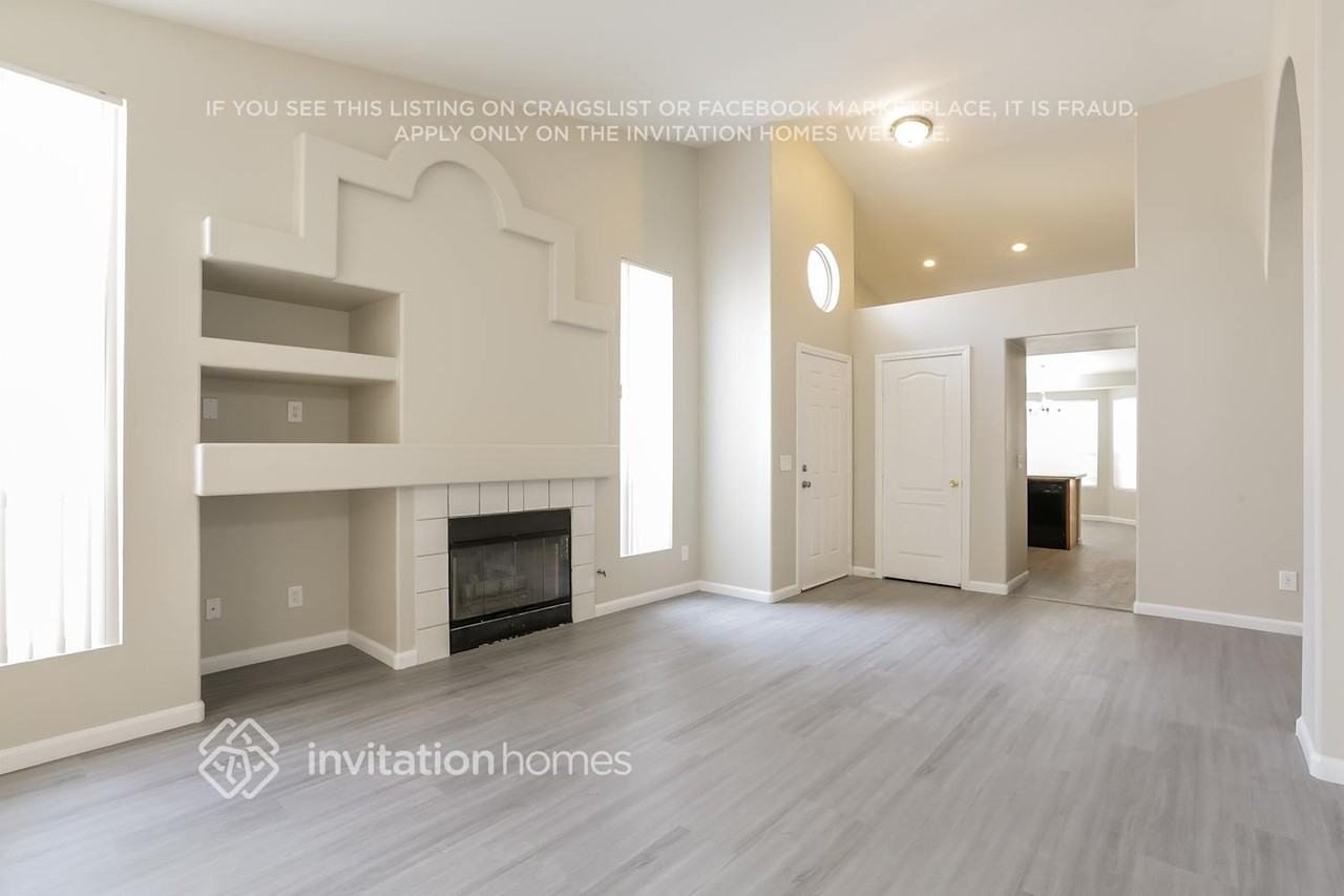 3335 Steppe St - Photo 3 of 14