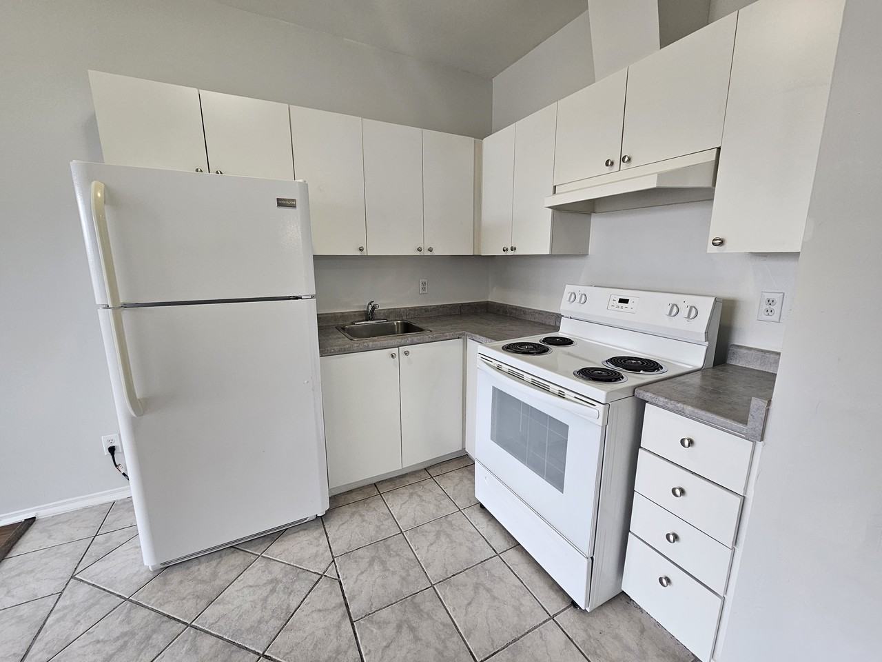 1801 Eglinton Avenue West ##302 - Photo 3 of 15