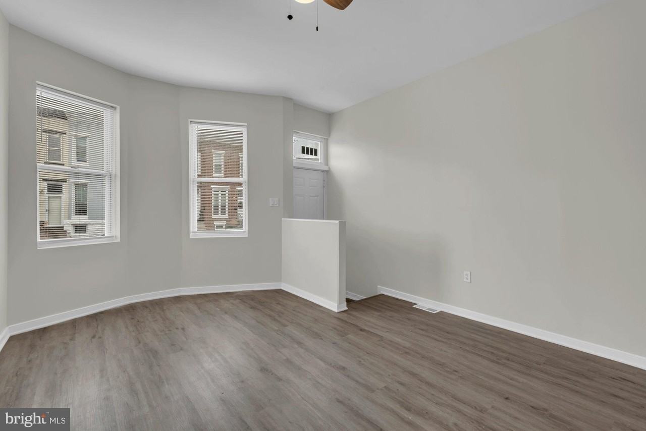 1904 Kennedy Ave - Photo 6 of 29