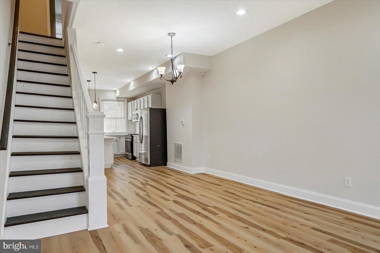 705 N Milton Ave - Photo 5 of 28