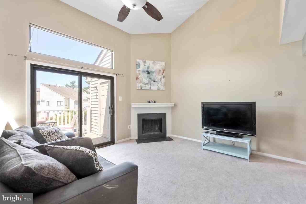 502 Gregorys Way - Photo 6 of 8