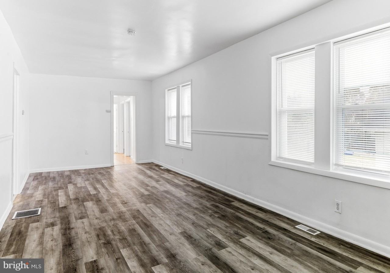 107 River Road Dr - Photo 7 of 16