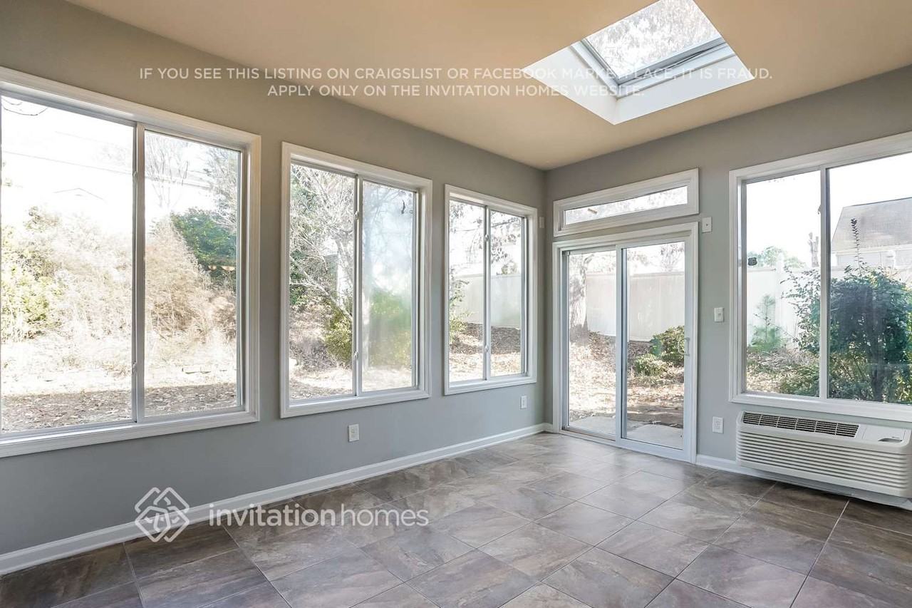 219 Coalyard Dr - Photo 7 of 9