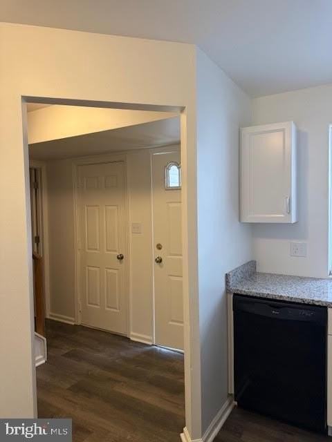 620 East Front Street - Photo 2 of 23