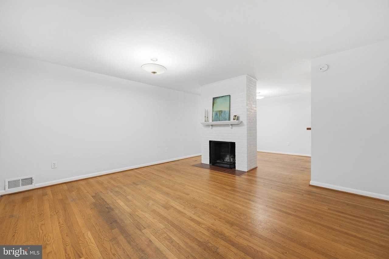 3908 Braddock Road - Photo 6 of 32