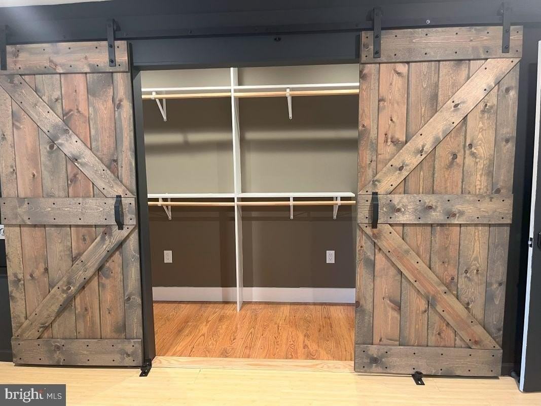 10401 Pearl St - Photo 6 of 20