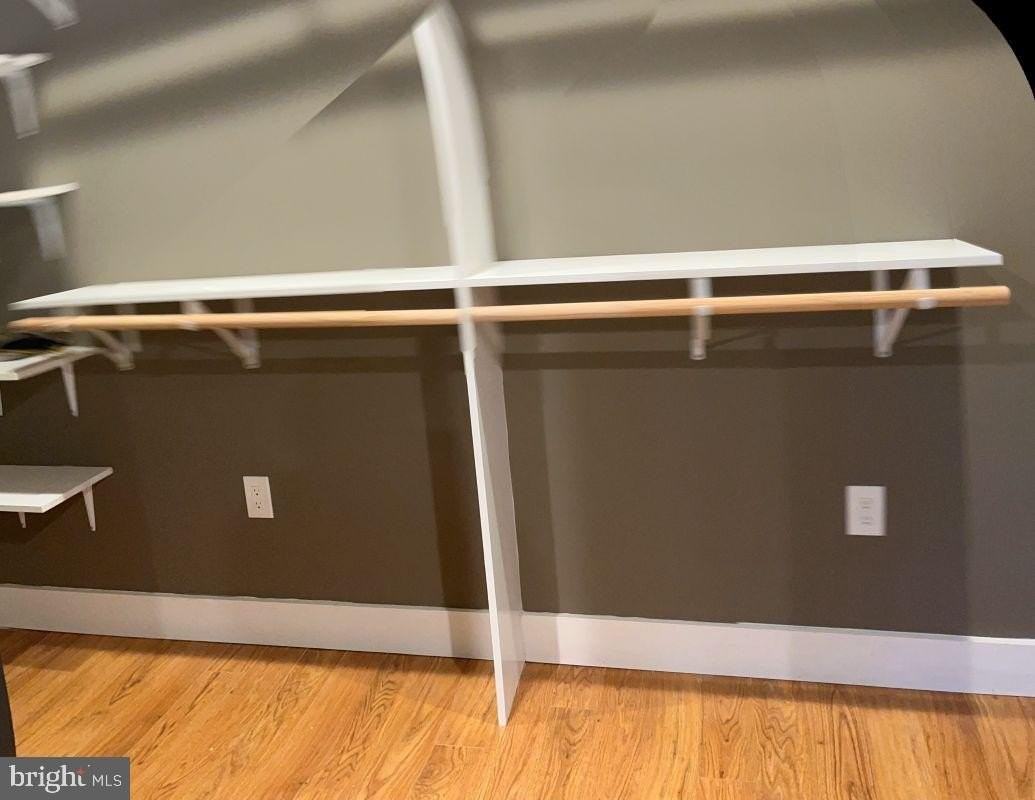 10401 Pearl St - Photo 7 of 20