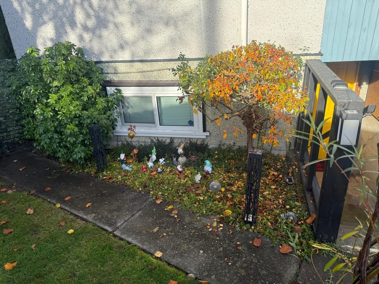 756 East 23rd Avenue - Photo 3 of 23