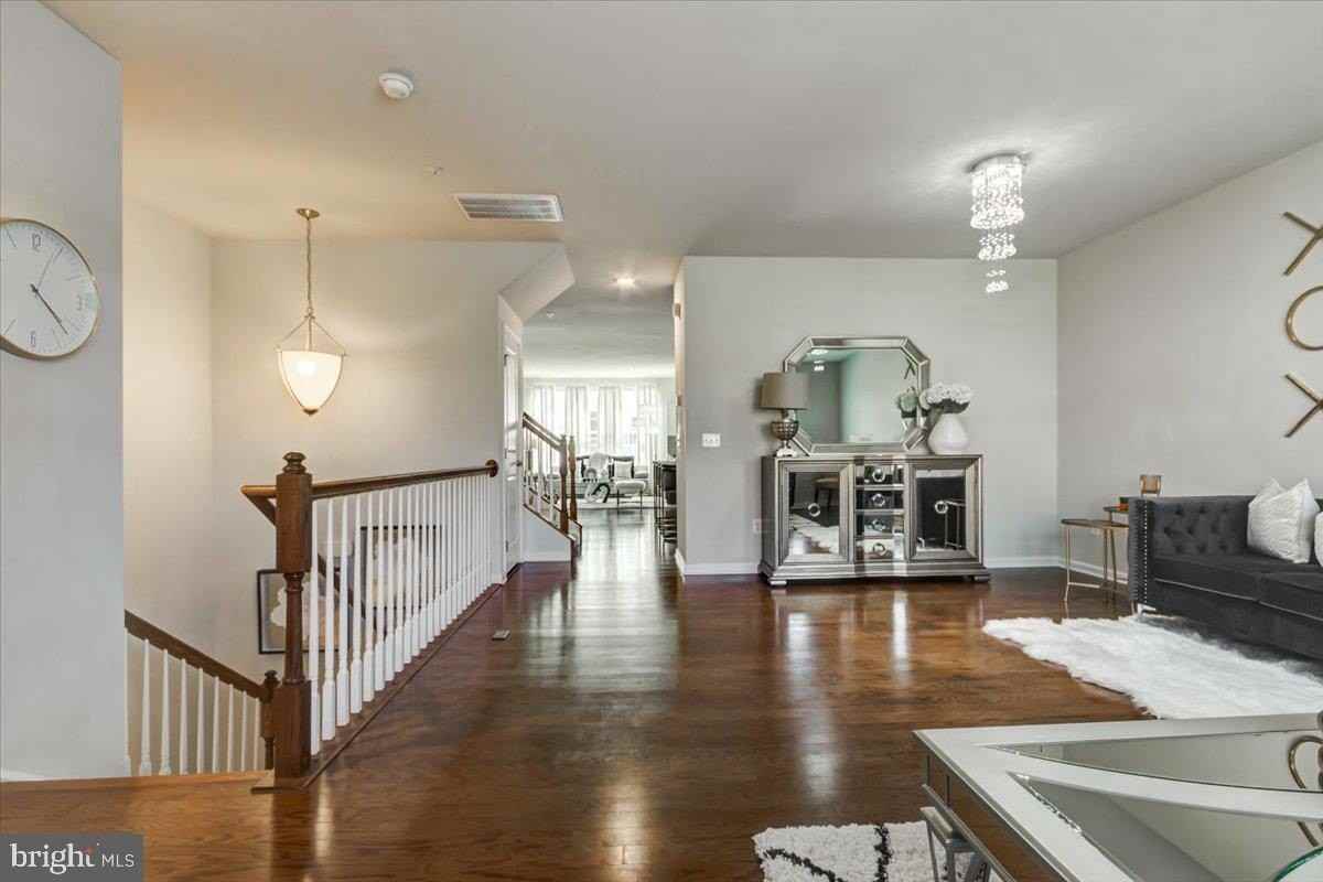 3550 Briarwood Dr - Photo 5 of 26