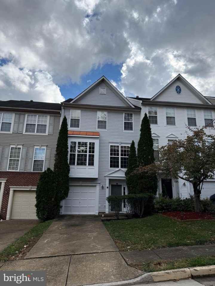 15681 Palmero Terrace - Photo 2 of 20