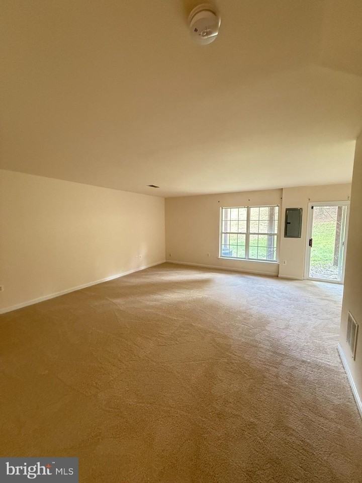 15681 Palmero Terrace - Photo 6 of 20