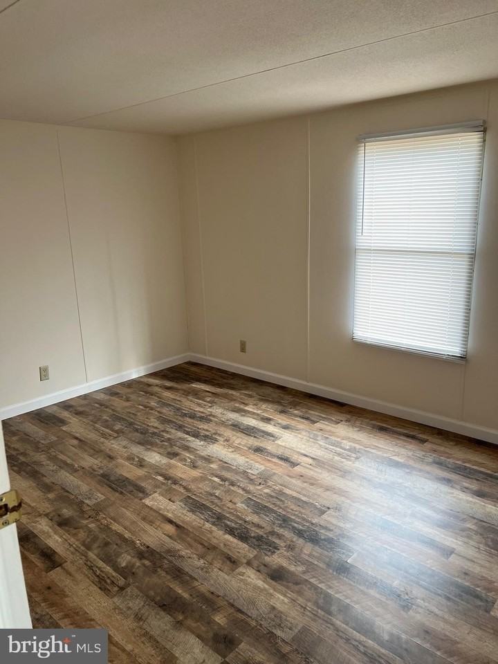 34 Dugan Court - Photo 6 of 14