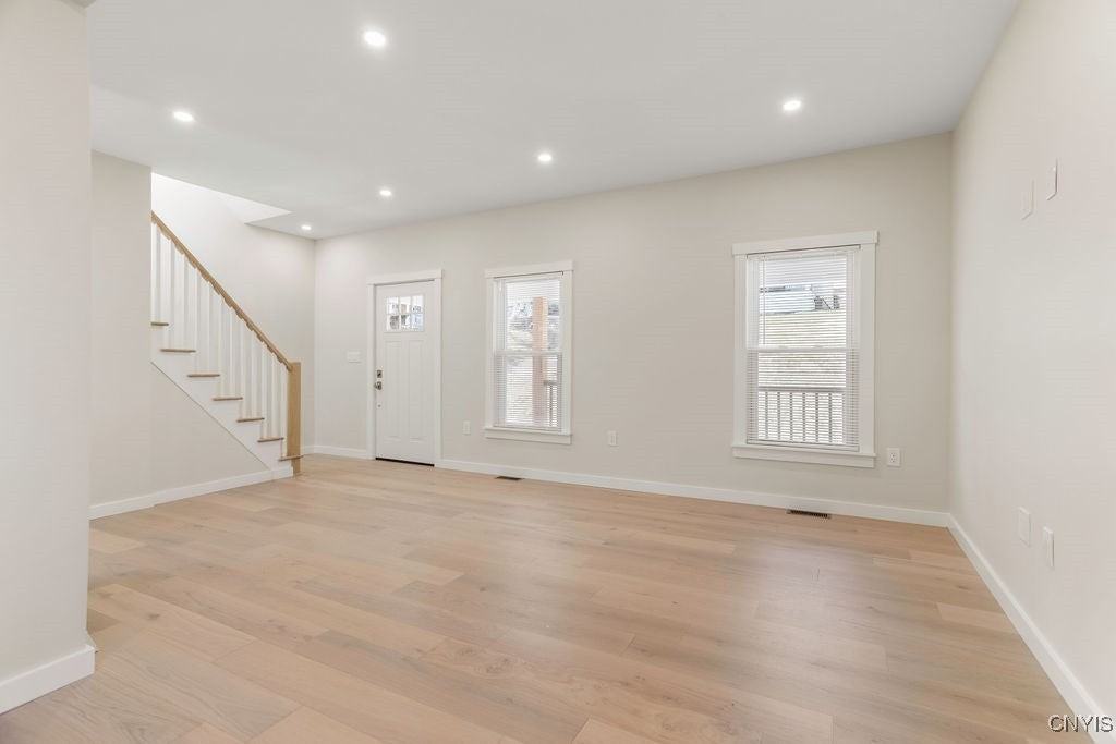 48 North St - Photo 6 of 42