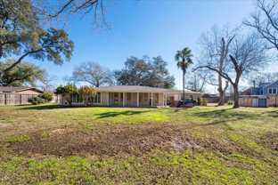 1905 Avenue D - Photo 1 of 1