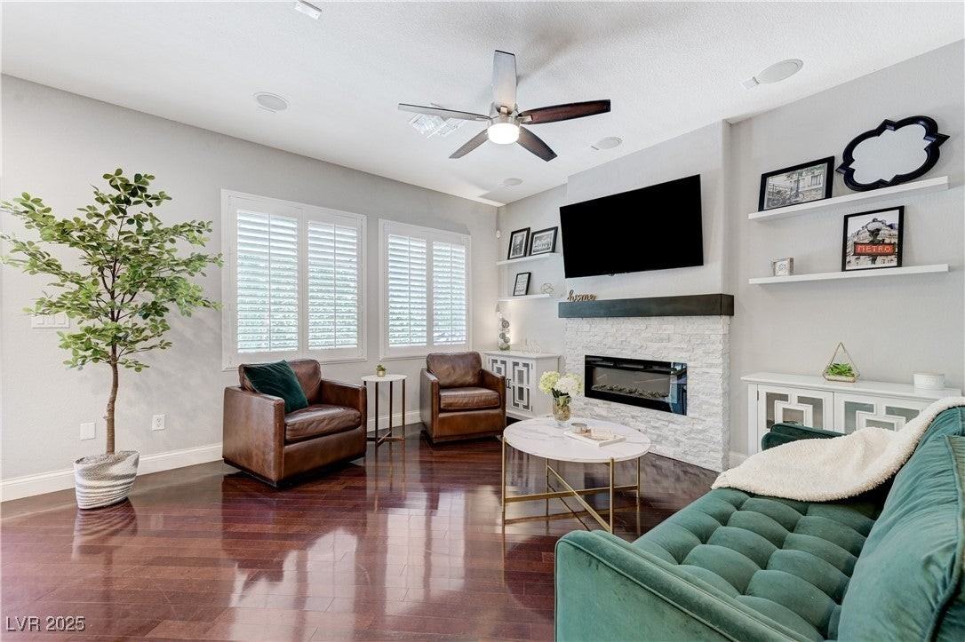 937 Ambrosia Dr - Photo 7 of 38