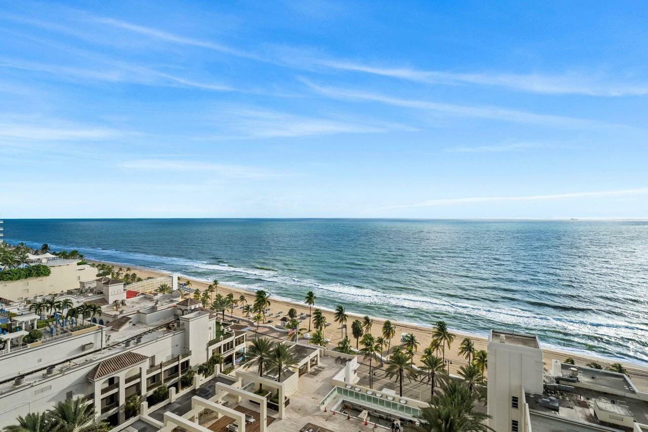 101 S Fort Lauderdale Beach Blvd #1702 - Photo 2 of 39