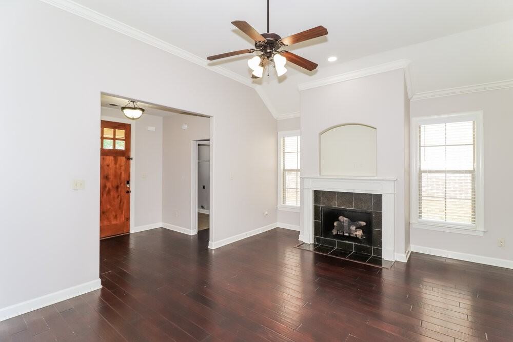 6832 Lagrange Grove Dr - Photo 5 of 16