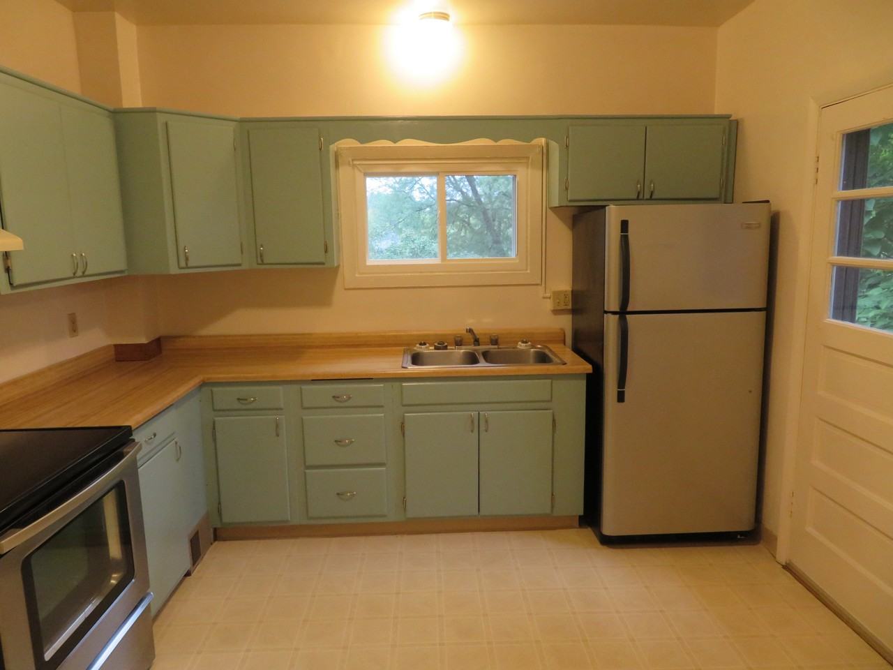 203 Main Street - Photo 2 of 8