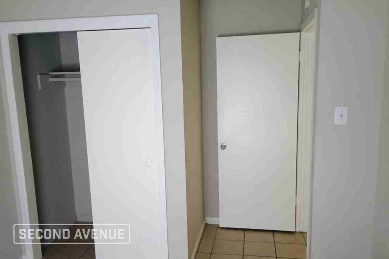 4306 Tylergate Dr - Photo 4 of 9