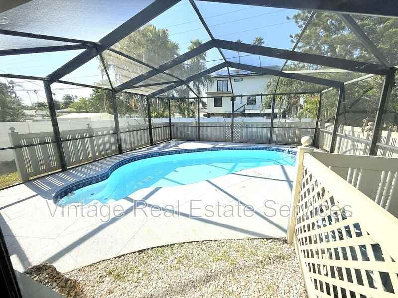 225 Cevera Dr - Photo 6 of 6