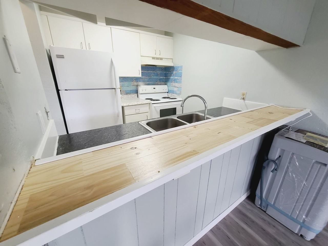 Orchard Garden Apartments - Photo 3 of 4