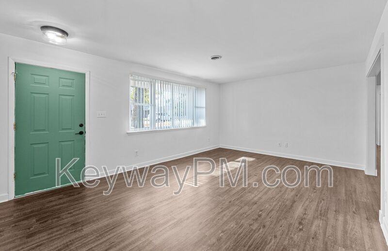 3327 Cockatoo Rd - Photo 4 of 30