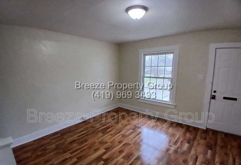 503 East Vine Street - Photo 2 of 11