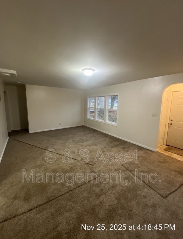 6338 Rosedale Rd - Photo 3 of 24