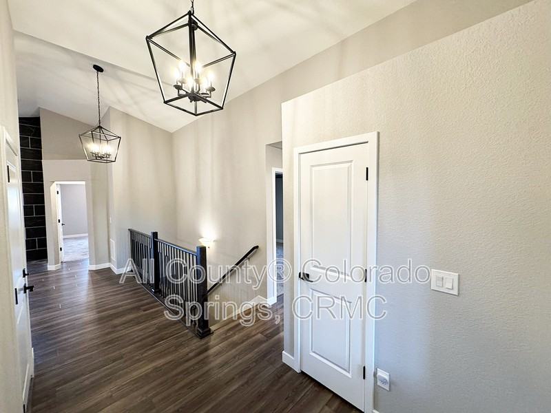 10751 Rolling Peaks Drive - Photo 2 of 42