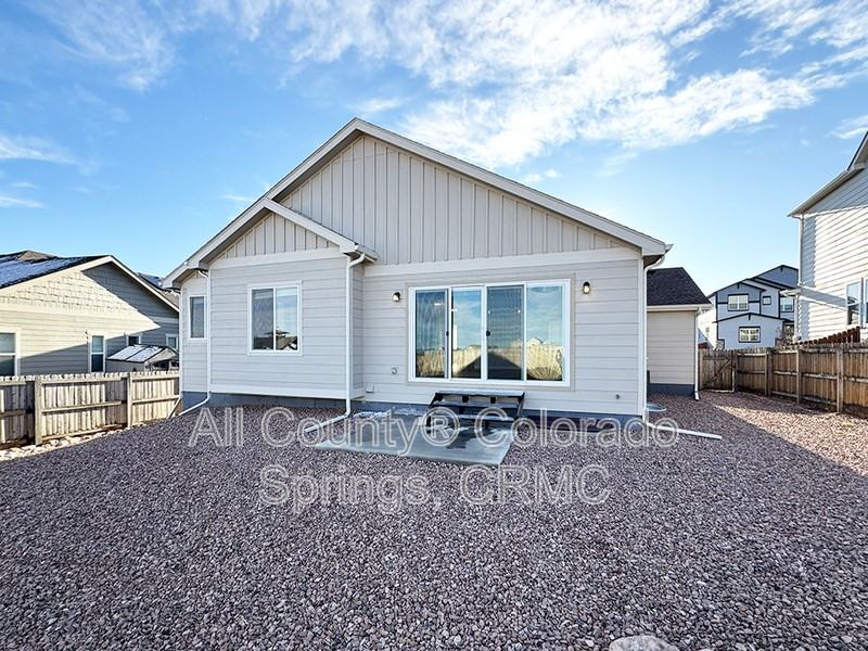 10751 Rolling Peaks Drive - Photo 7 of 42