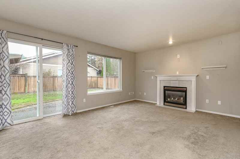 12805 169th Street Ct E - Photo 2 of 24