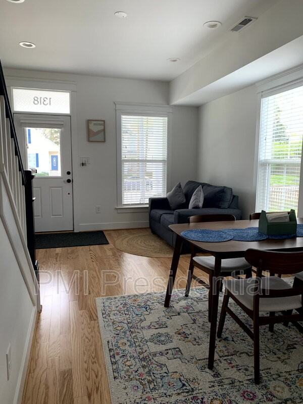 1318 N 34th St - Photo 2 of 28