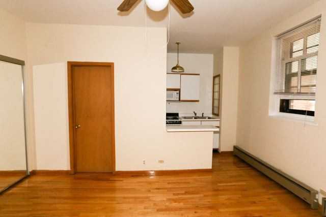 635 West Barry Avenue #305 - Photo 6 of 11