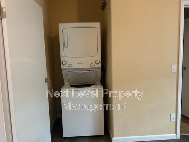 1730 Mountain Gateway Dr - Photo 7 of 11