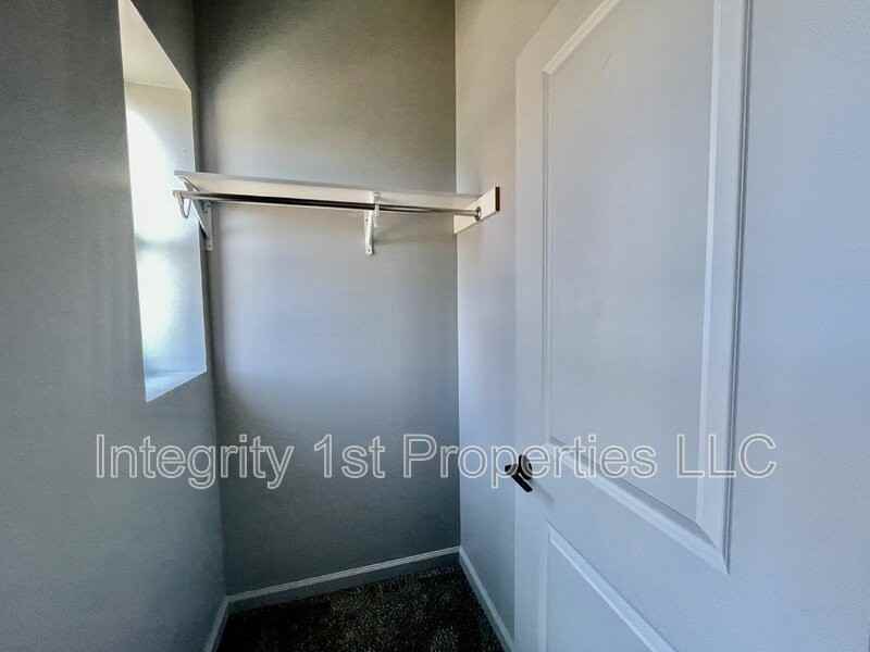 740 Washington Blvd #D - Photo 7 of 14