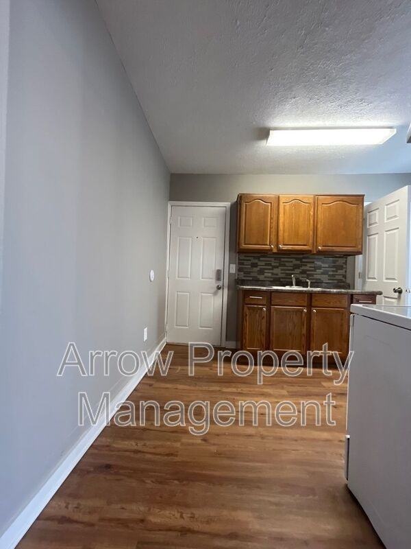 1215 Peach Street #5 - Photo 2 of 11