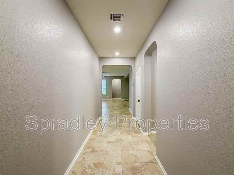 9118 Lonesome Oak Dr - Photo 2 of 26