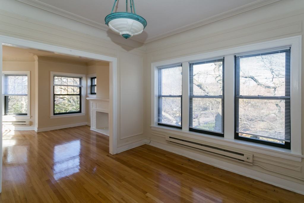 1321 Oak Street #3A - Photo 5 of 20