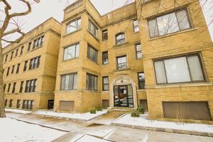 featured image of 1000 Crain Street #2