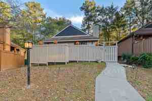 featured image of 48 Bluff Pointe Way