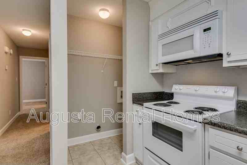 4016 4016 - Photo 7 of 17